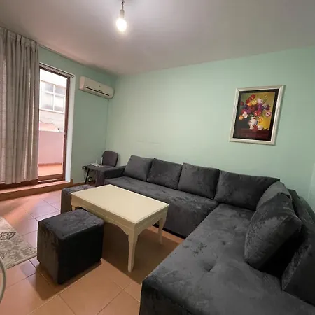 Apartament Urban Floor One Tirana